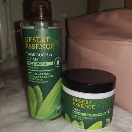 Desert Essence Tea Tree Oil, Cleansers, Face Wash, Scrub