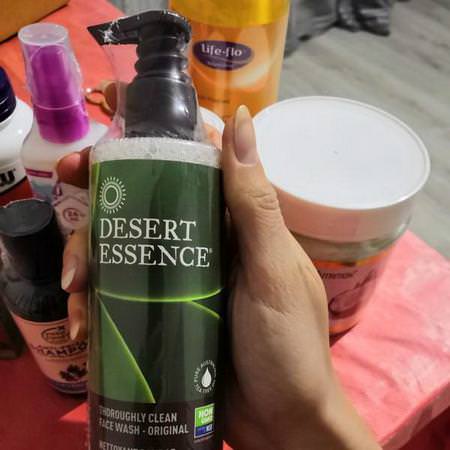 Desert Essence, Thoroughly Clean Face Wash, Original, 8.5 fl oz (250 ml)