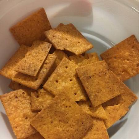 Simple Mills Crackers, Snacks